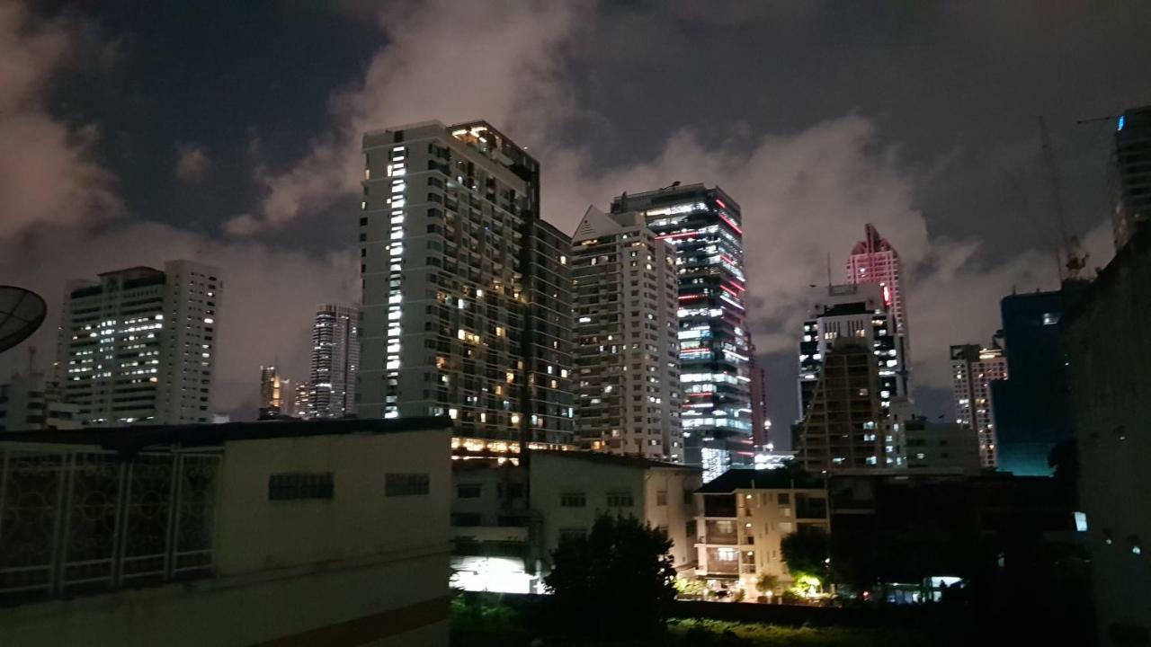 Cozy Studio 1 In Sathorn, Bts Saint Louis Бангкок Экстерьер фото